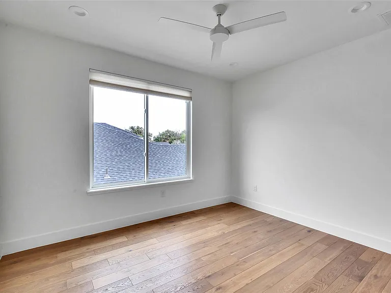 2509 Euclid Ave — Photo 25