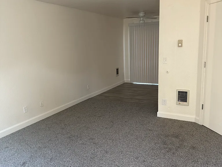 619 24th St SE #619 — Photo 10