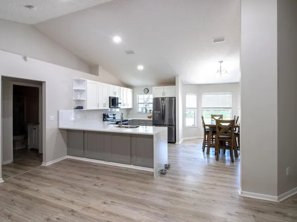 8406 Winter Garden Parkway, Fort Pierce, FL 34951