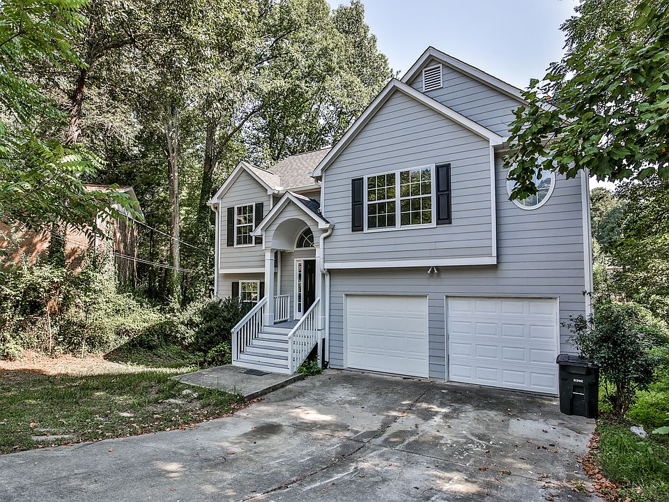 1st image of 3041 Brownmoore Dr SW