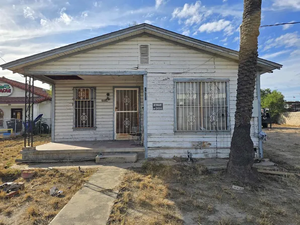 1906 Santa Ursula Ave, Laredo, TX 78040