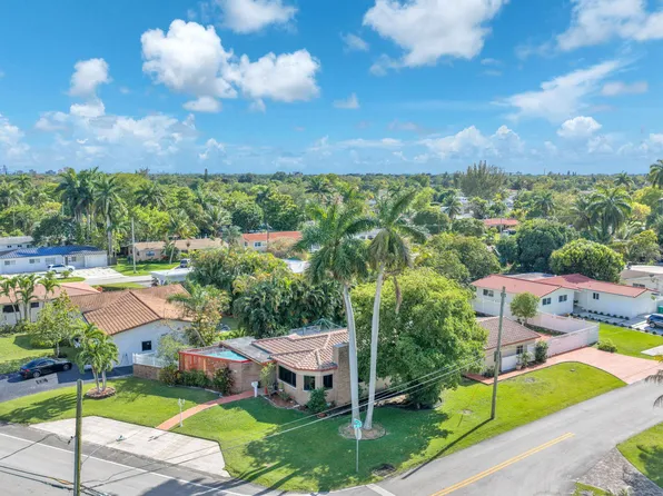 11490 W Biscayne Canal Road, Miami, FL 33161