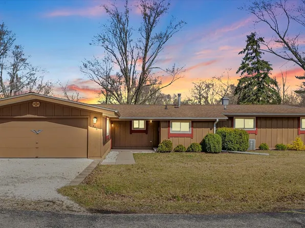 246 Ocala Dr, Loda, IL 60948