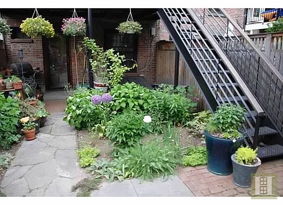 Rented by Halstead Real Estate | media 37