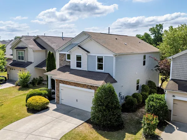 4332 Burchard Dr, Raleigh, NC 27616
