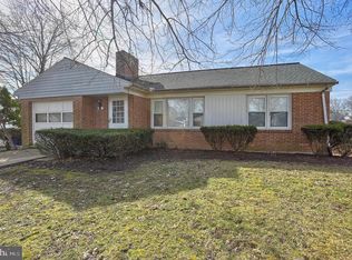 29 Fargreen Rd, Camp Hill, PA 17011