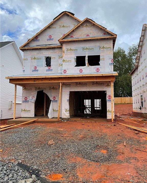 1st image of 158 Highland Park Ct