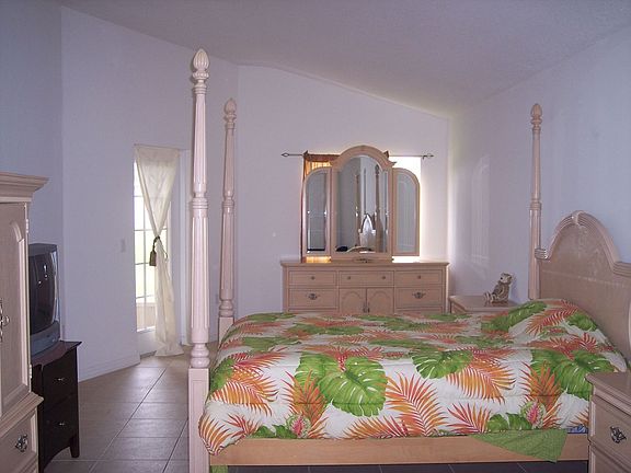 MASTER BDRM