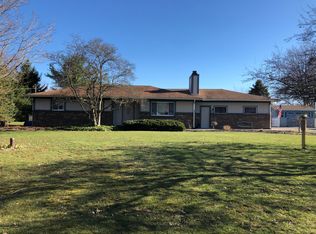 130 10 Mile Rd NW, Sparta, MI 49345