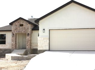 108 Monroe Upton Ct, Blanco, TX 78606