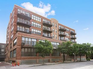 15 S Throop St APT 607, Chicago, IL 60607