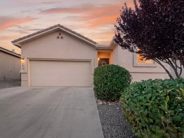 5815 Mafraq Ave NW, Albuquerque, NM 87114