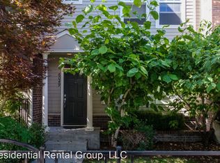 6049 NE Alder St, Hillsboro, OR 97124