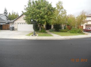 1963 Indianapolis Ave, Clovis, CA 93611