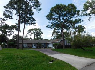 4334 Magnolia St, Palm Beach Gardens, FL 33418