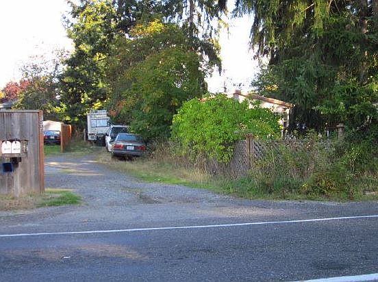 2nd image of 8807 Custer Rd SW