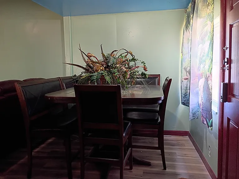 1407 Illinois Ave #1 — Photo 19