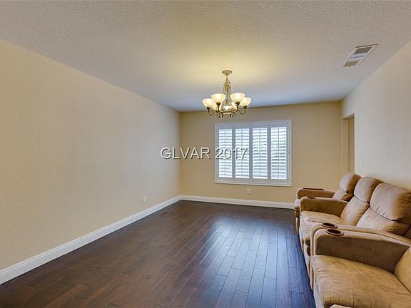 5th image of 9159 Fawn Grove Dr