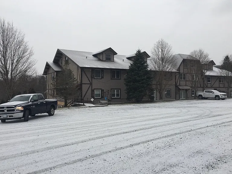 1005 Beech Mountain Pkwy #307 — Photo 6