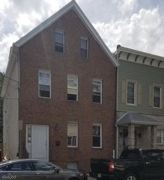 1st image of 35-37 Lentz Ave