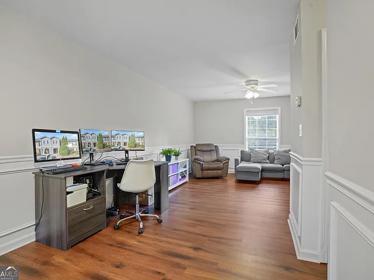 306 Summer Pl NW #MAIN — Photo 6