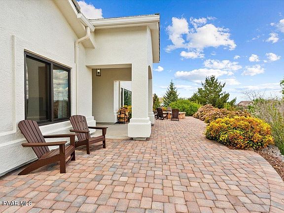 4th image of 5979 Symphony Dr