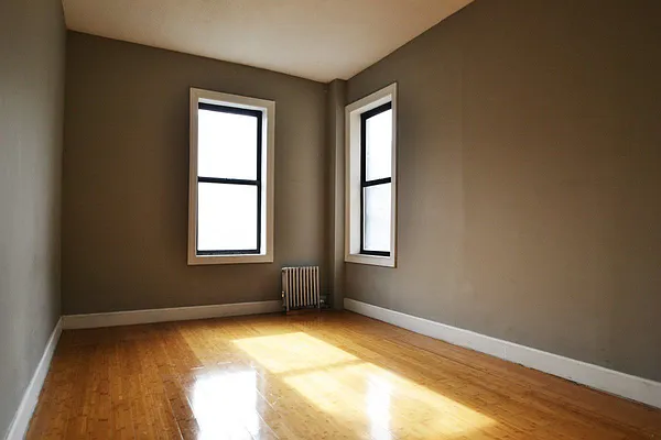 Rented by Bohemia Realty Group | media 6