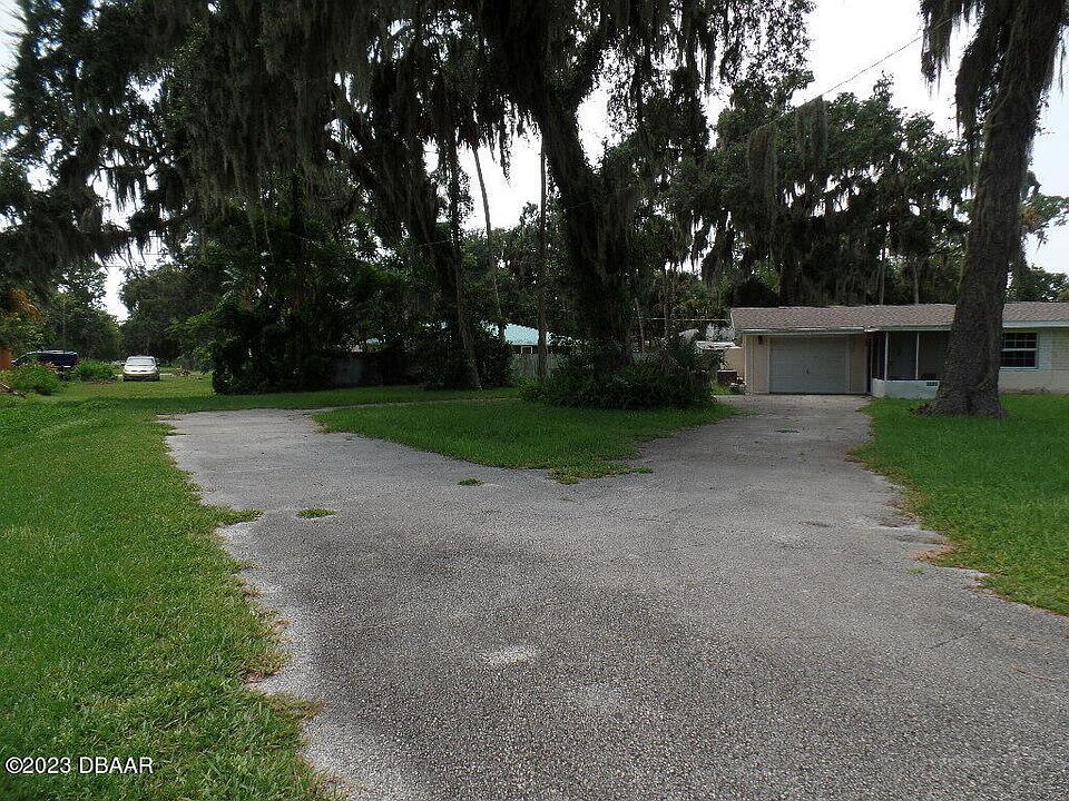 1st image of 2028 Needle Palm Dr