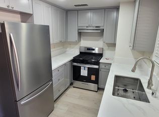 5720 Engle Rd APT 2, Carmichael, CA