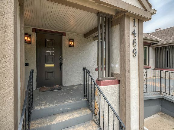 3rd image of 1469-1473 Holly St