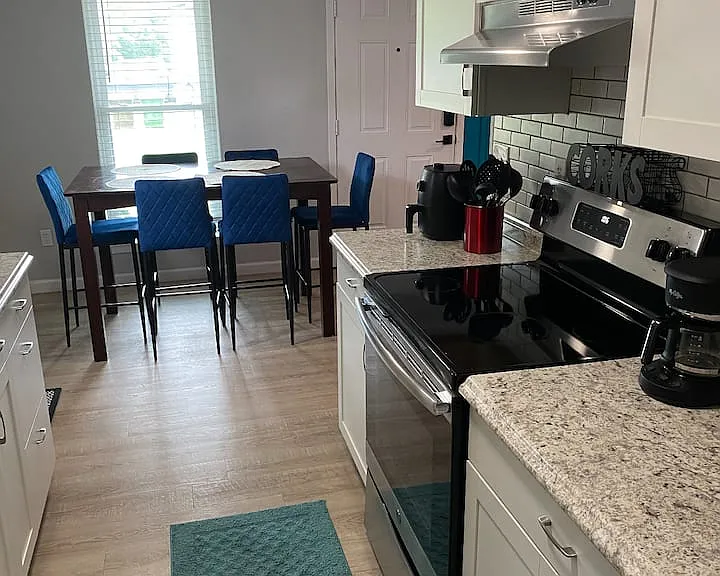 310 Lake Creek Cir #310 — Photo 5
