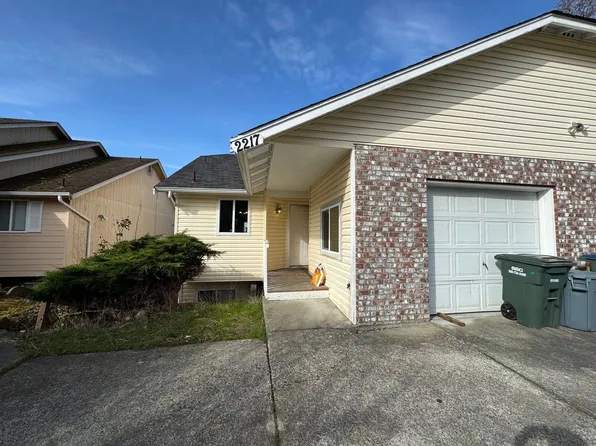 2217 Michigan St, Bellingham, WA 98229