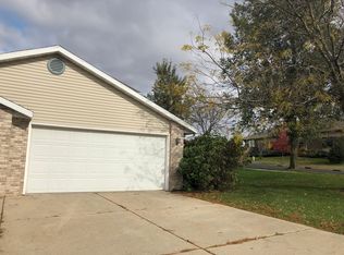 209 School Rd #209, Cottage Grove, WI 53527