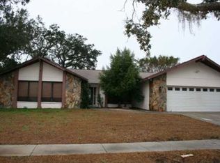 1017 Peninsula Ave, Tarpon Springs, FL 34689