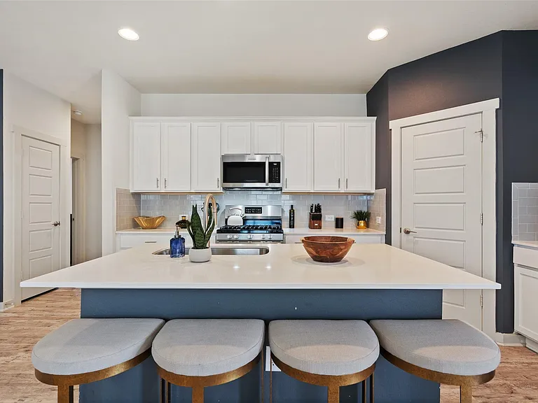 8313 City Top Blvd — Photo 10