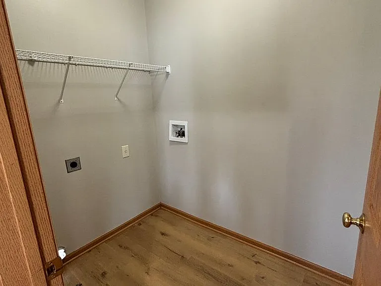 544 Sycamore Creek St — Photo 16