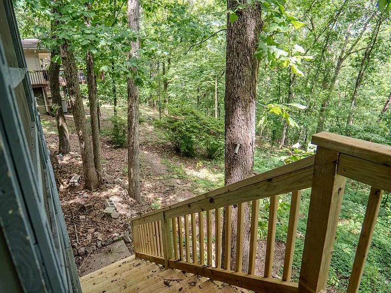 68 Sierra Dr — Photo 30