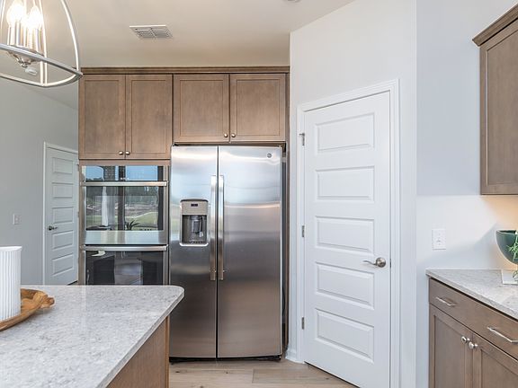 Large island in kitchen