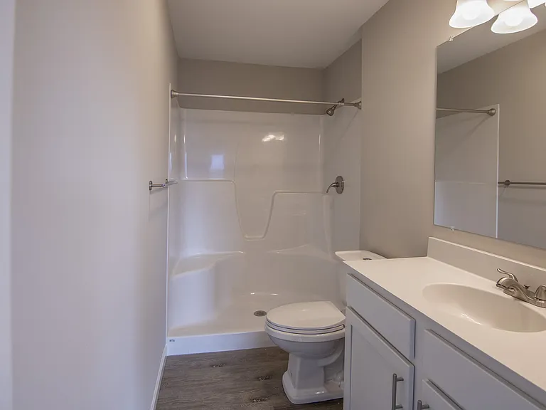 101 Missouri Ct — Photo 11