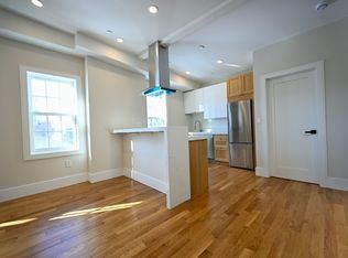 18 Winchester St #9, Boston, MA 02116