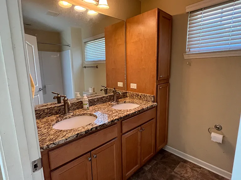 22 Barnett Shoals Dr — Photo 14