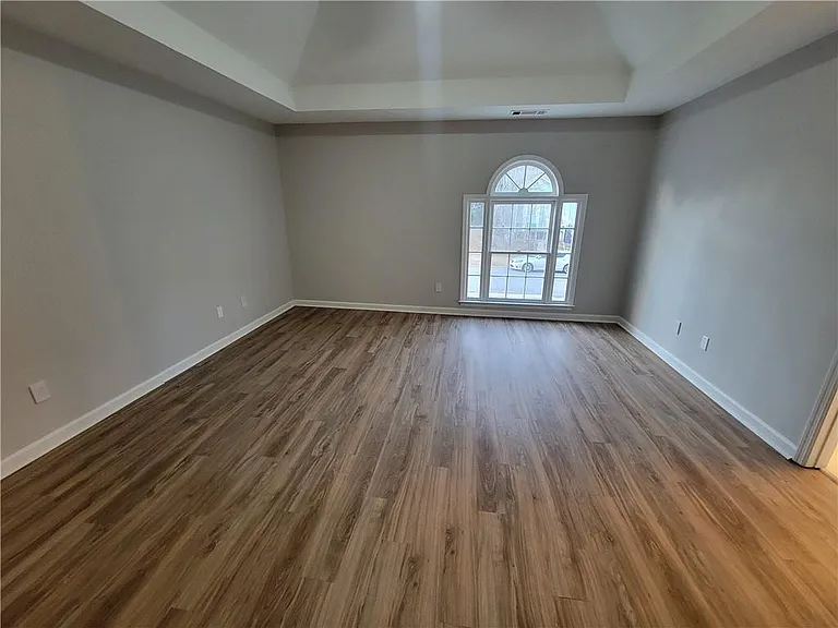 1710 McDowell Ct — Photo 7