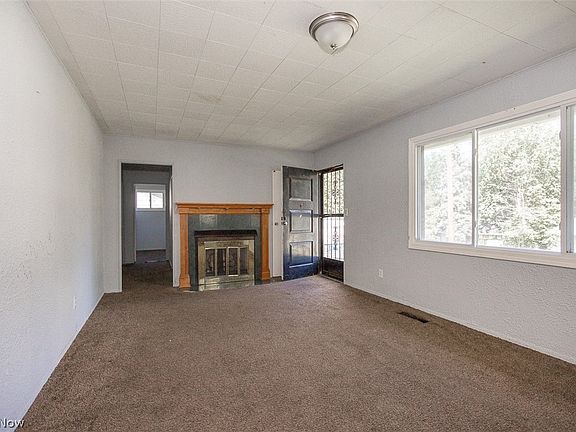 4th image of 17614 Rook Cir