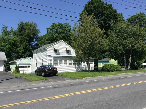 6 Ferry St, Schuylerville, NY 12871