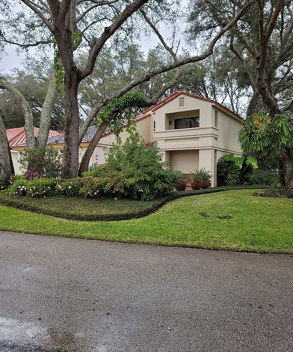 1st image of 1154 W Winged Foot Cir