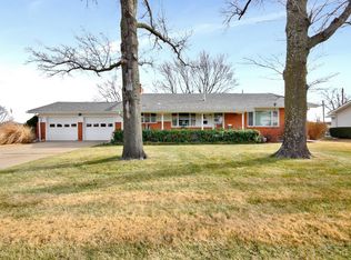 1924 N State St, Augusta, KS 67010