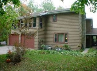 9661 Holt Park Rd, Suring, WI 54174