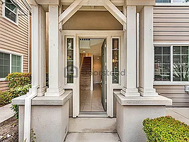 801 Jetty Dr — Photo 1