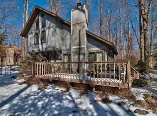 231 Buckskin Way, Pocono Pines, PA 18350