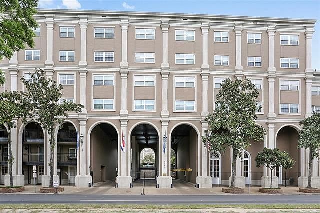 1st image of 1750 Saint Charles Ave APT 623